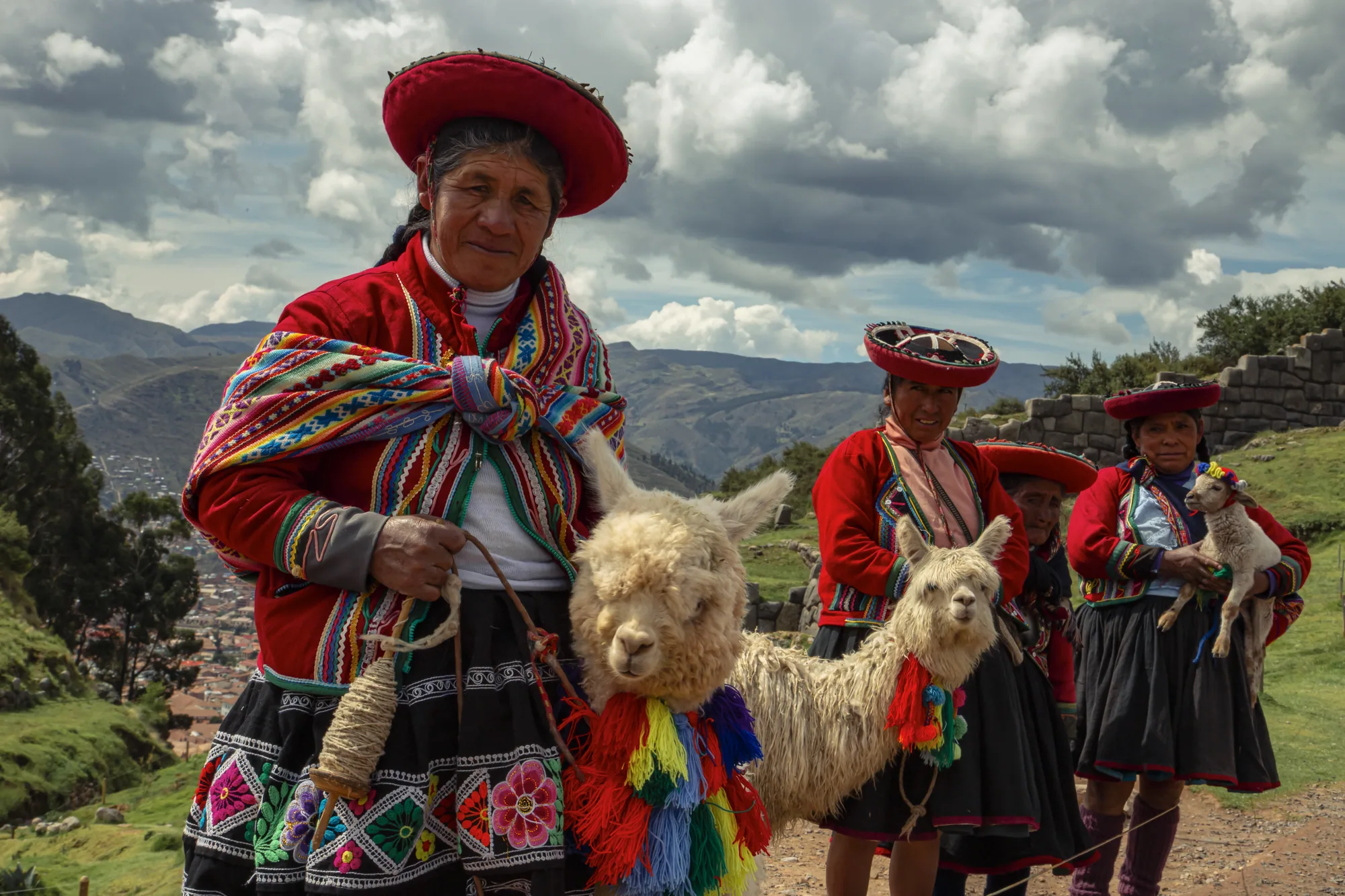 Peruvian Women – Peru